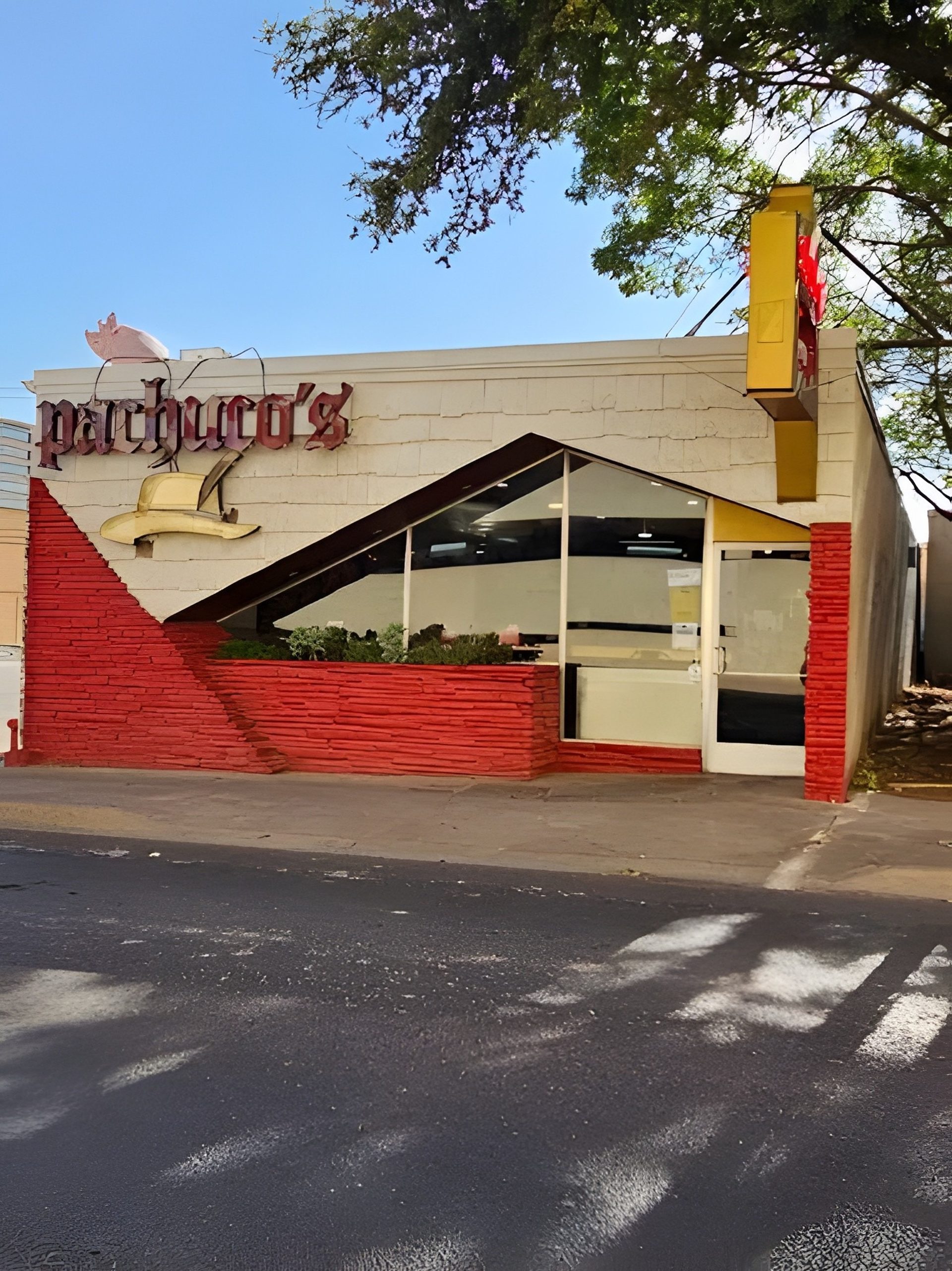 Welcome To Pachuco's